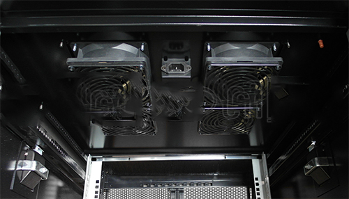 HF-AN2C-42: 42U Server Cabinet with Fan Tray, Black (78.6"H x 23.6"W x 43.4"D)